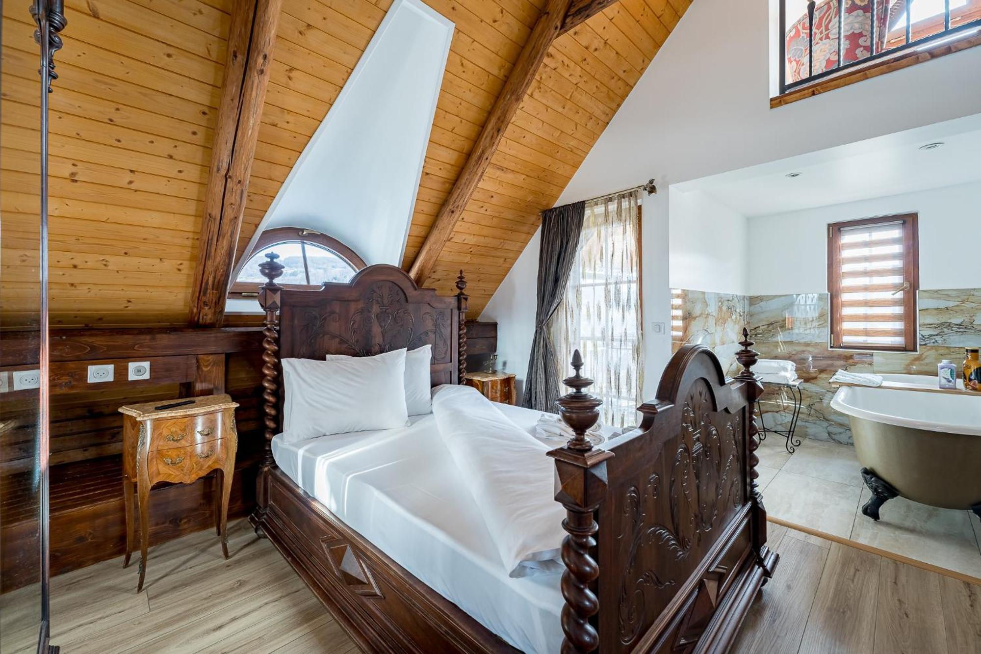 Hotel Casa Cu Magnolii Poienile Izei Zewnętrze zdjęcie